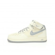 나이키 에어포스 1 07 미드 Nike Air Force 1’07 Mid SH0235-522
