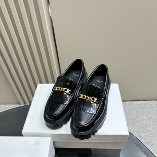 CELINE 셀린느 프린지와 트리옹프 체인 마거릿 청키 로퍼