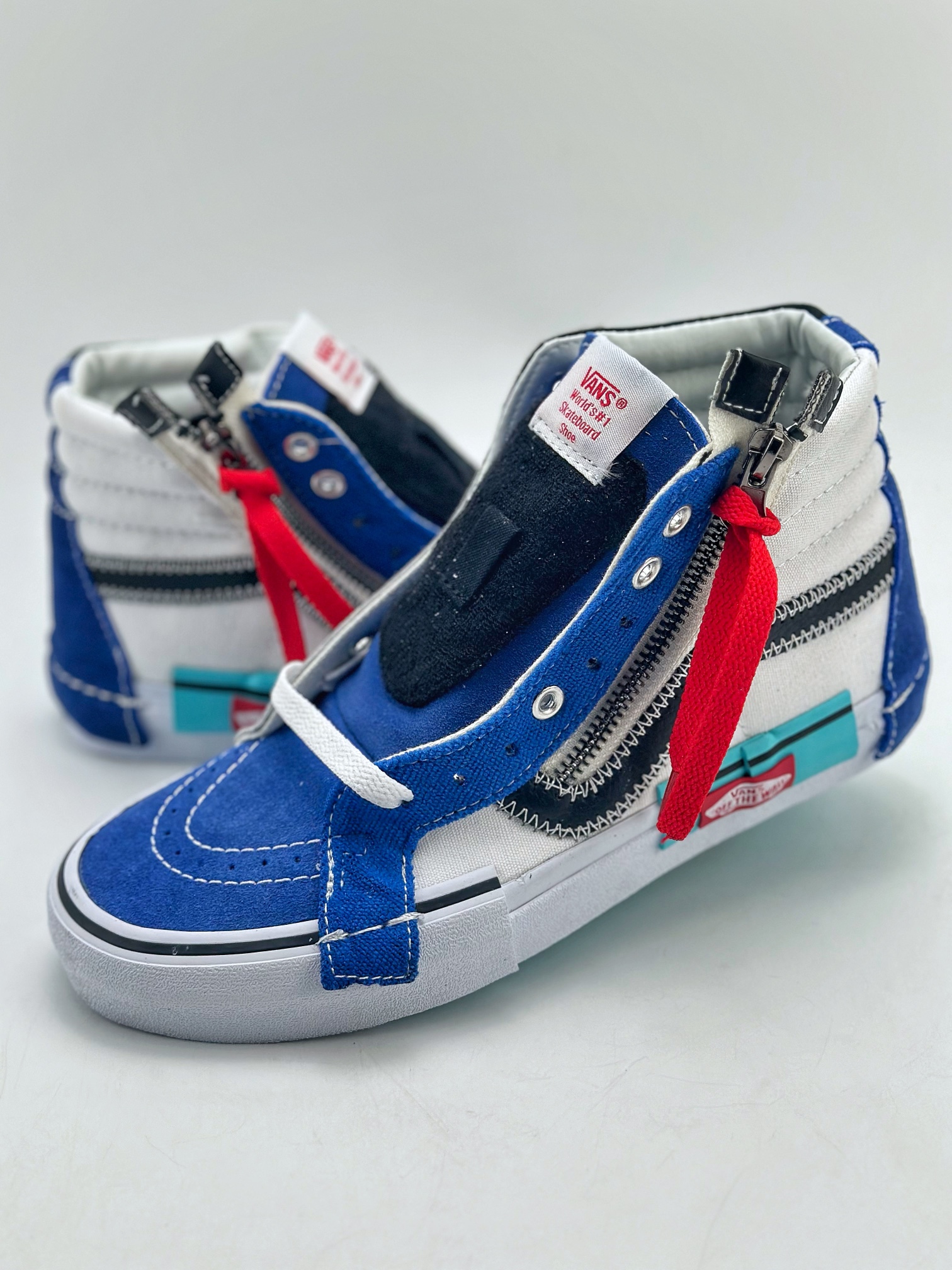반스 볼트 x 마스터마인드 x 엔드 스케이트 하이 캡 LX Vans Vault x Mastermind x END. Sk8-Hi Cap LX