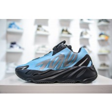 아디다스 이지 부스트 700 MNVN Adidas Yeezy Boost 700 MNVN GZ3079