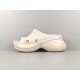 발렌시아가 슬라이드 샌들 베이지 여성 Balenciaga Pool Crocs 677386 W1S8E 2500