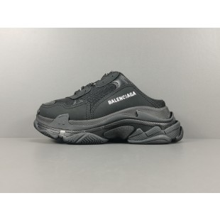 발렌시아가 트리플 S 스니커즈 Balenciaga Triple S 524039 W1F3 0102