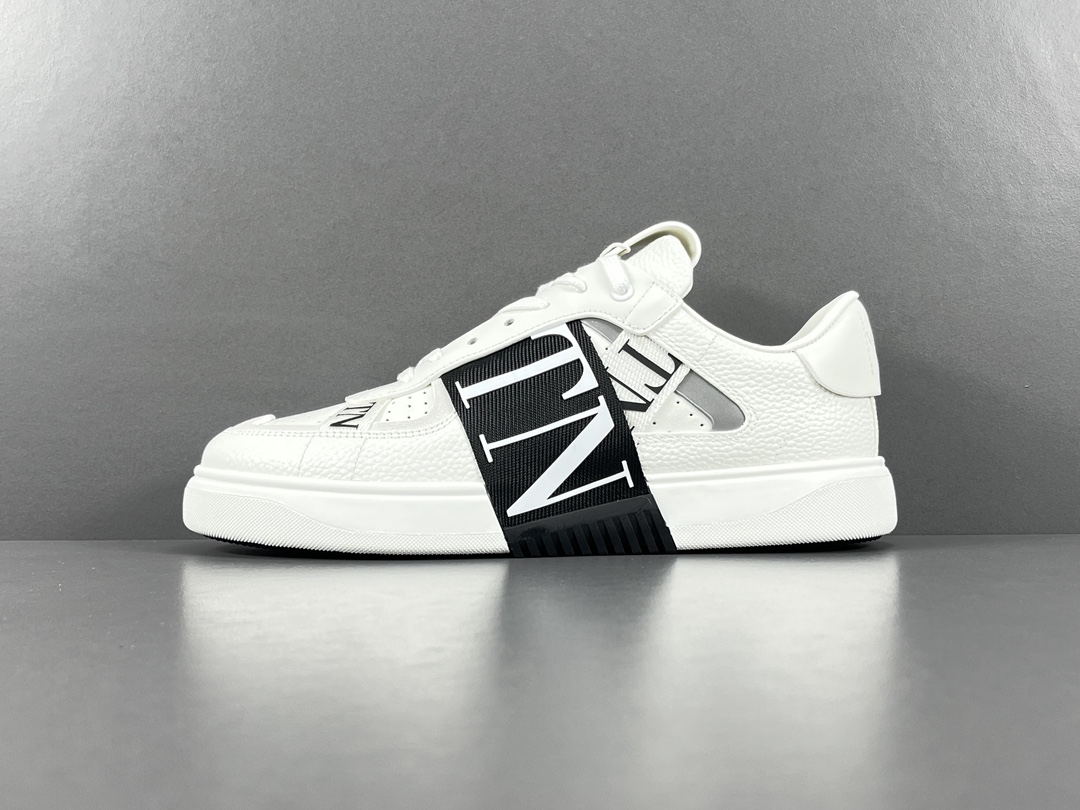 발렌티노 송아지 가죽 & 패브릭 밴드 VL7N 스니커즈 Valentino Calfskin VL7N Sneakers With Bands White Black TY2SOC58WRQ24P