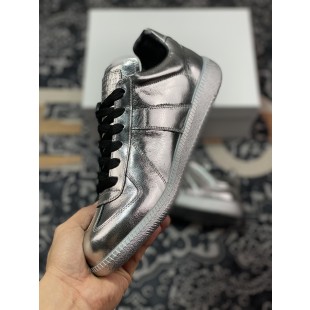 메종 마르지엘라 카프스킨 레플리카 스니커즈 Maison Margiela Calfskin Replica Sneakers