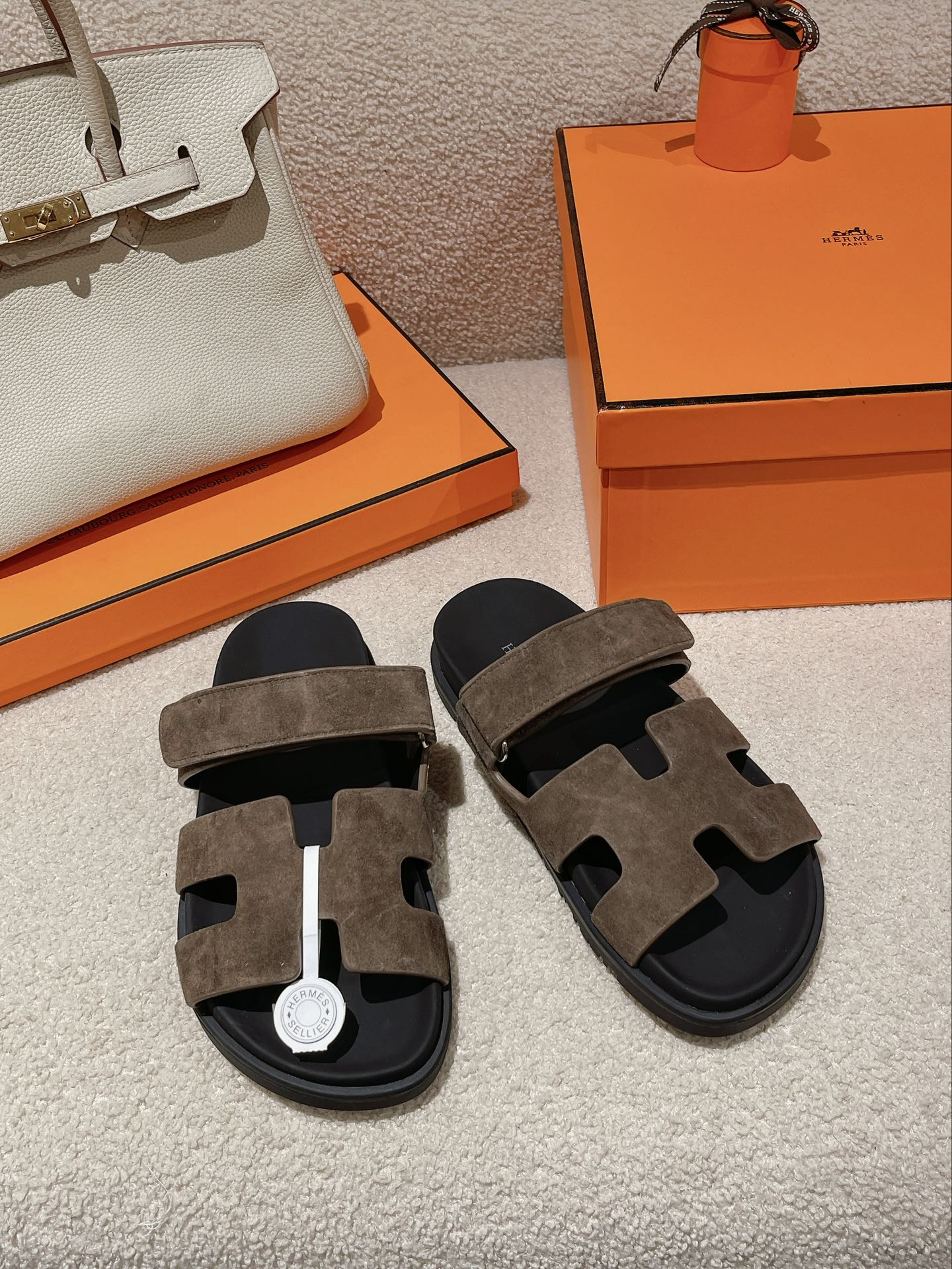 에르메스 시프레 샌들 스웨이드 고트스킨 Hermes Chypre Sandal Suede Goatskin