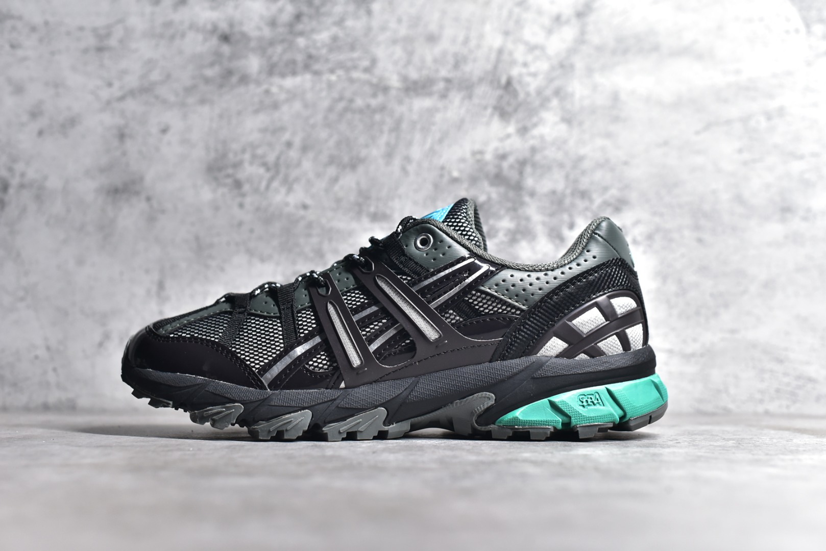 아식스 x 마뗑킴 젤 소노마 15-50 블랙 퓨어 실버 Asics x Matin Kim Gel-Sonoma 15-50 Black Pure Silver 1202A486-001