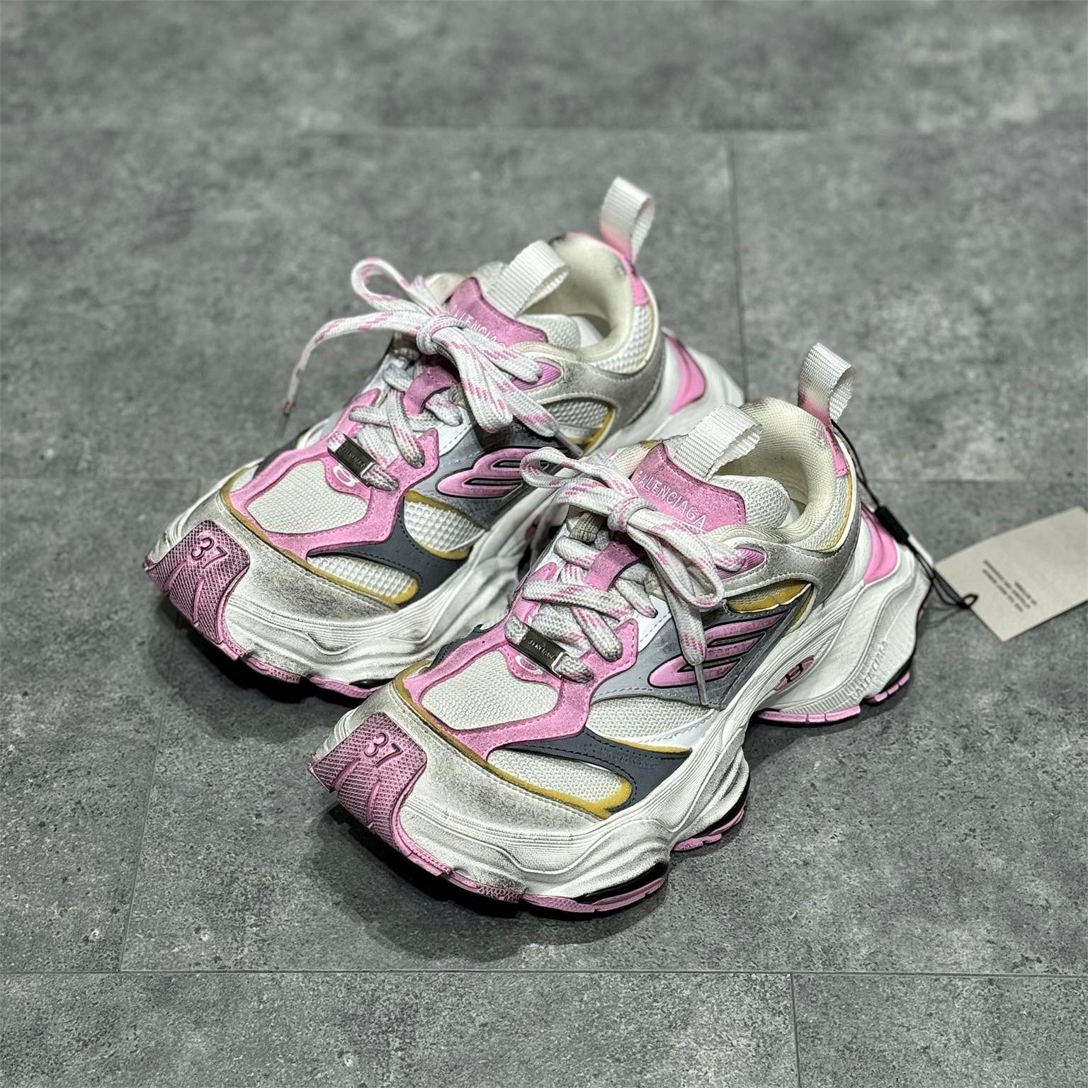 발렌시아가 카고 스니커즈 Balenciaga Cargo Sneakers