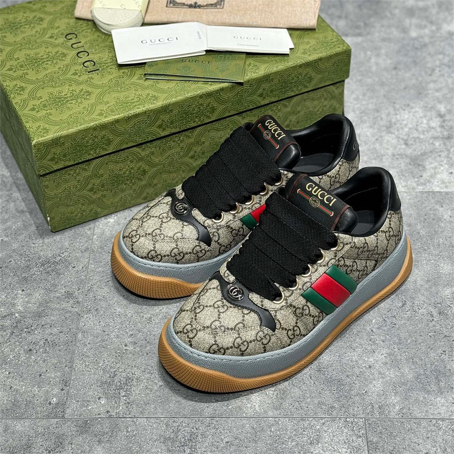 구찌 스크리너 레더 스니커즈 Gucci Screener Leather Sneakers