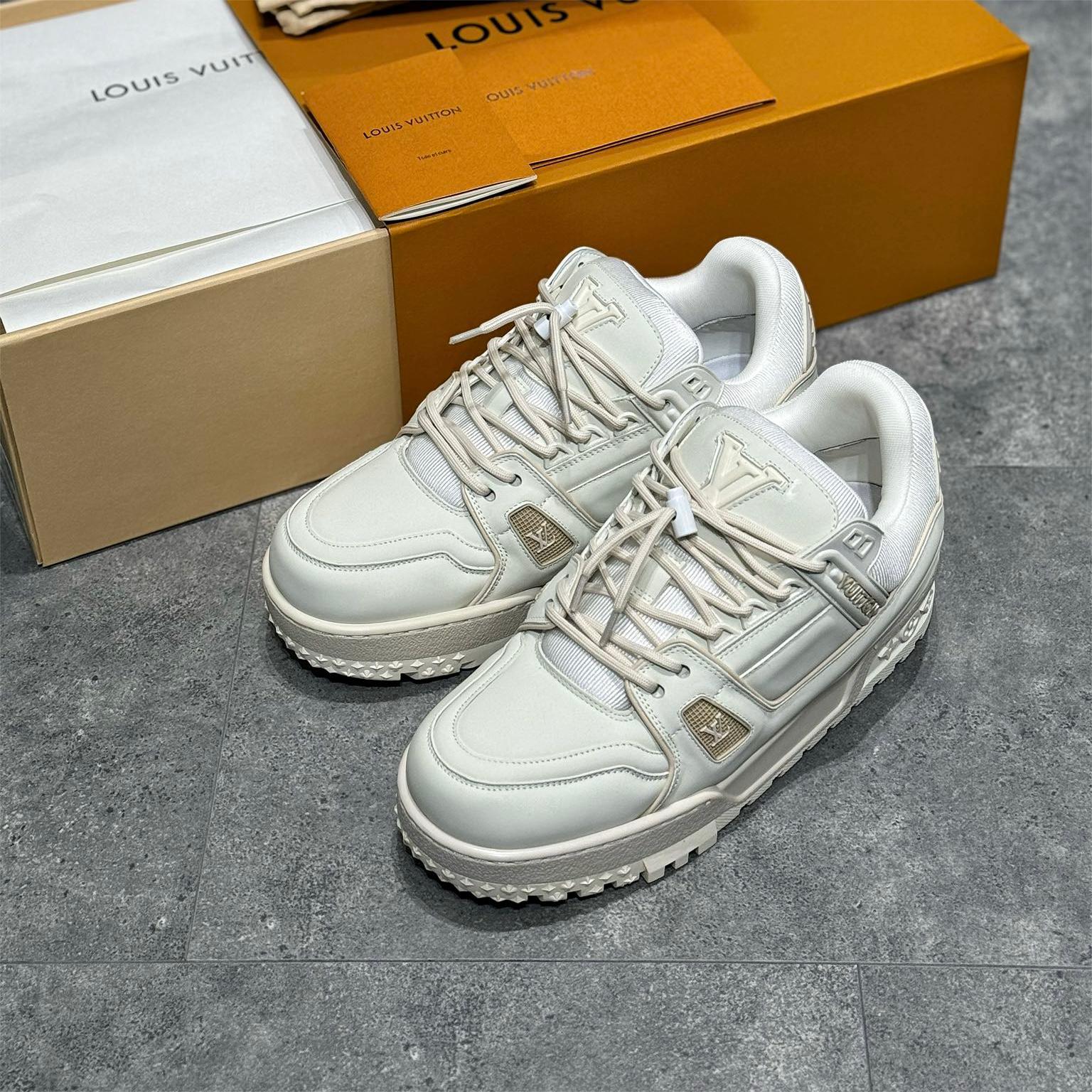 루이비통 LV 트레이너 맥시 스니커즈 화이트 Louis Vuitton LV Trainer Maxi Sneakers White