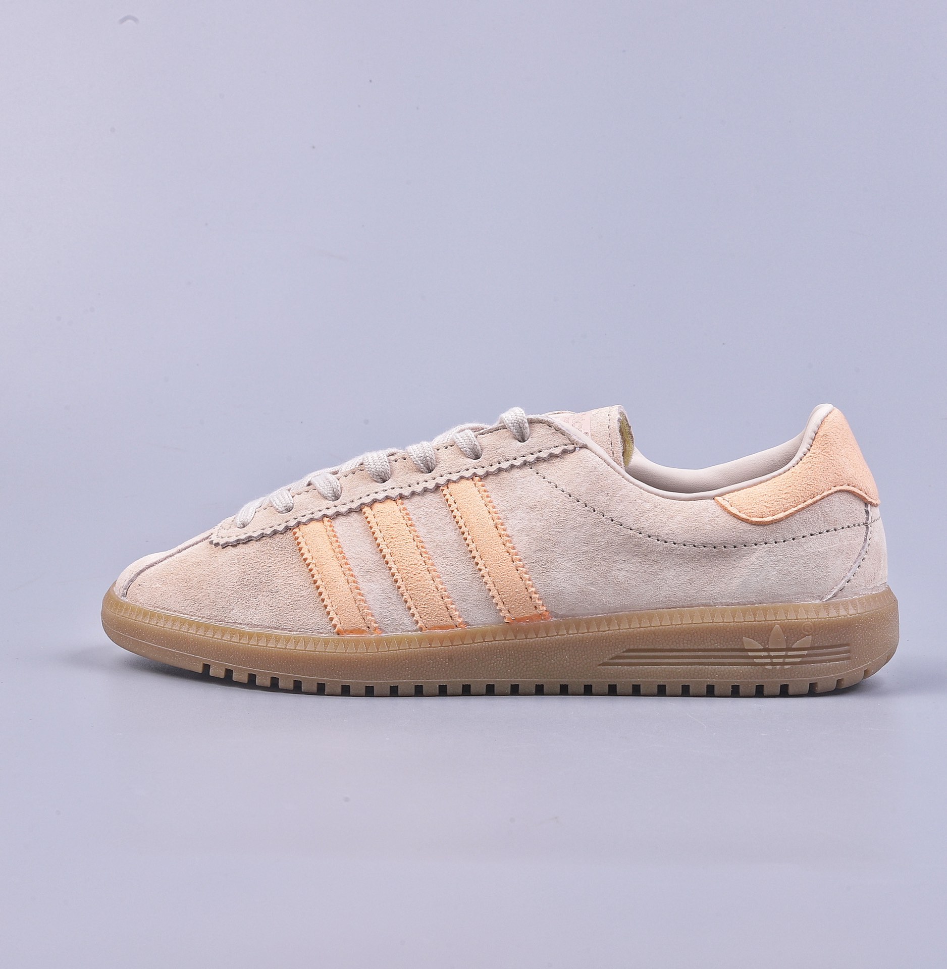아디다스 버뮤다 원더 화이트 Adidas Bermuda Wonder White GY7388