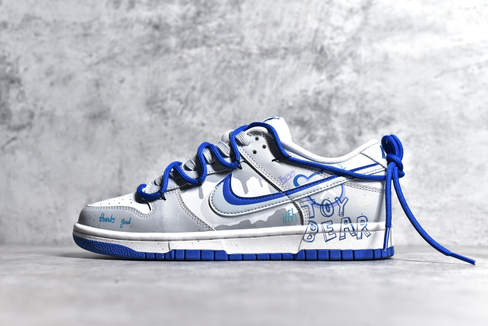 나이키 SB 덩크 로우 Nike SB Dunk Low DV0831-104