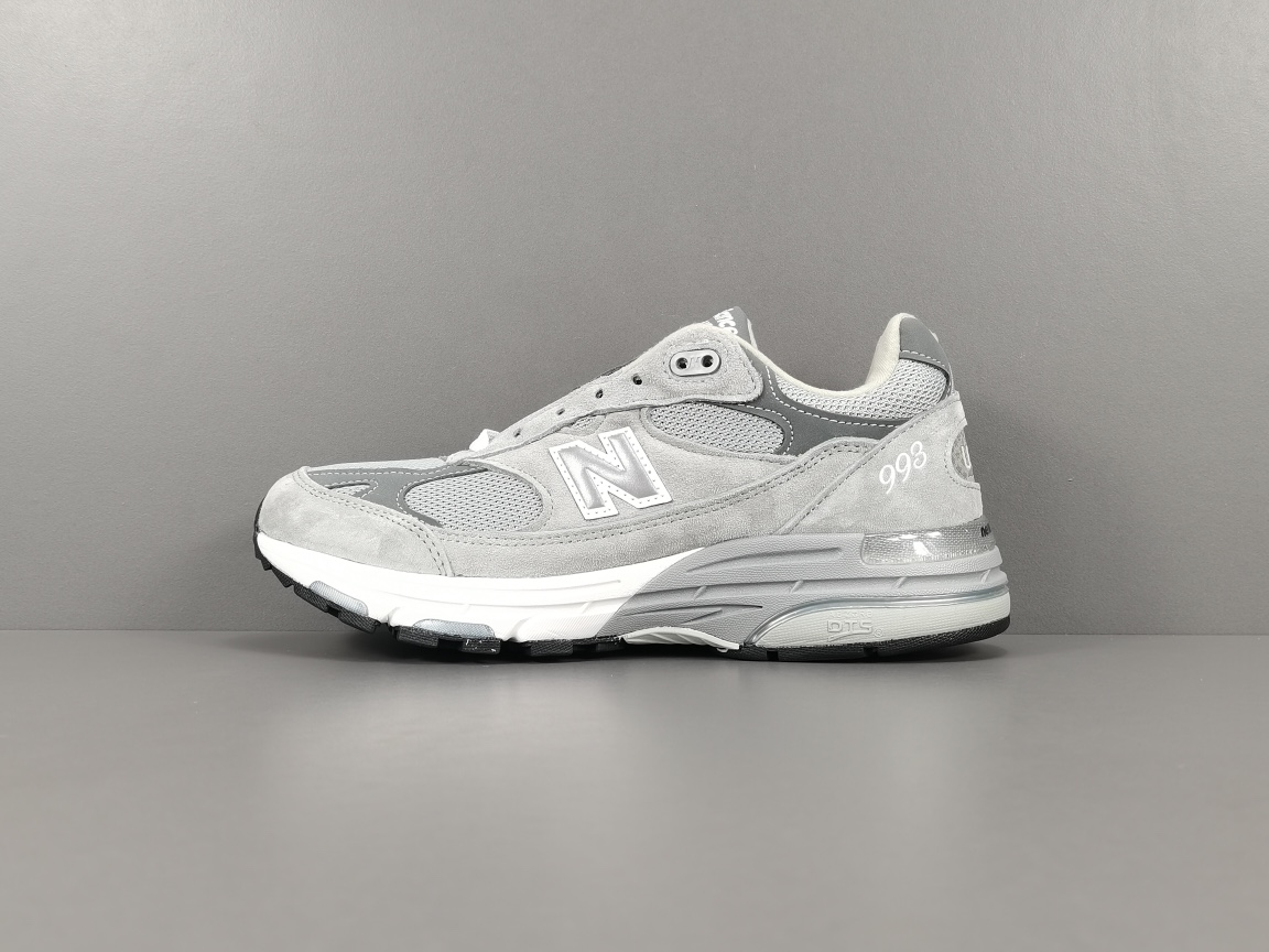 뉴발란스 990v3 메이드 인 USA 그레이 New Balance 990v3 Made in USA Grey M990GY3