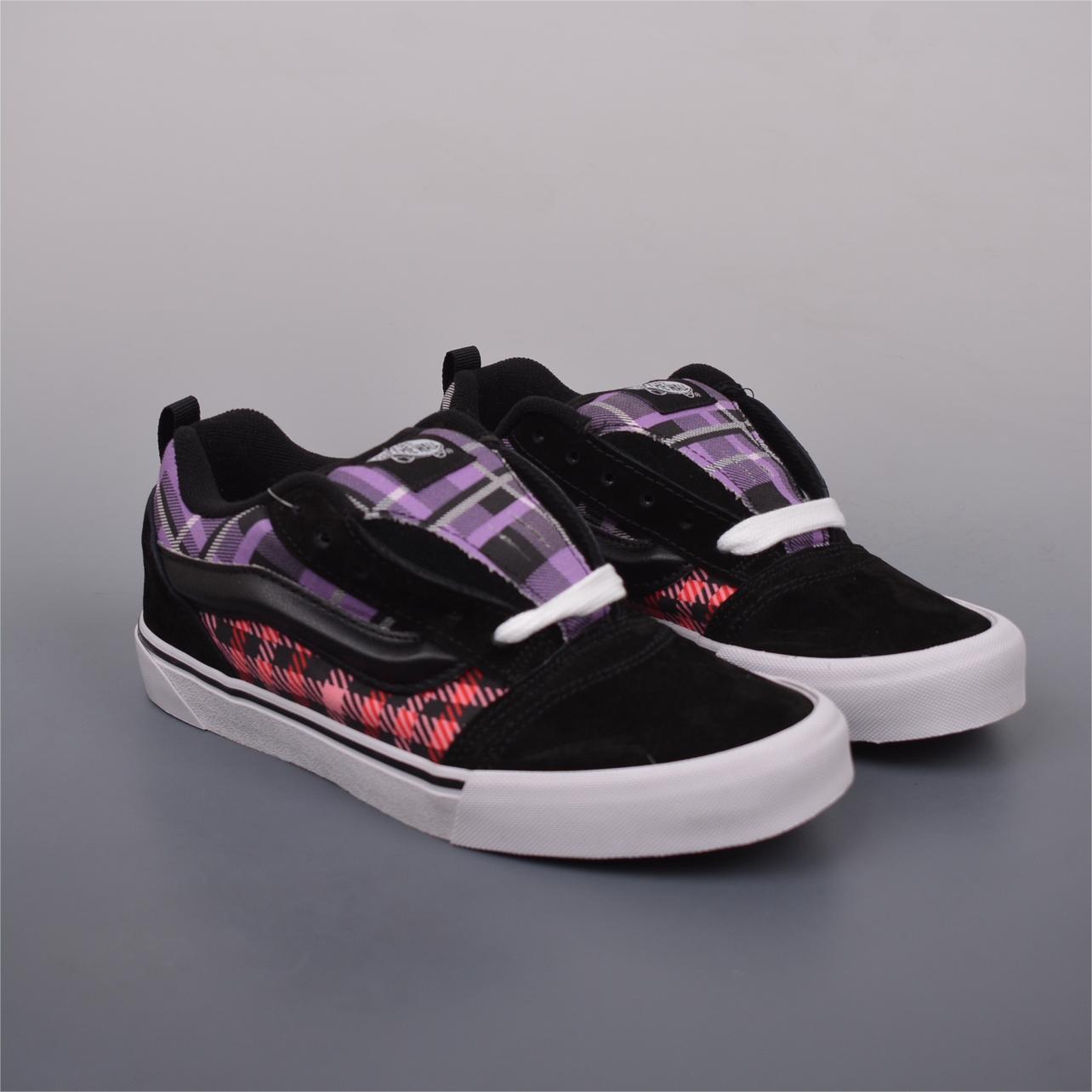 반스 뉴스쿨  Vans Classics Knu Skool  VN009QCBOQ1