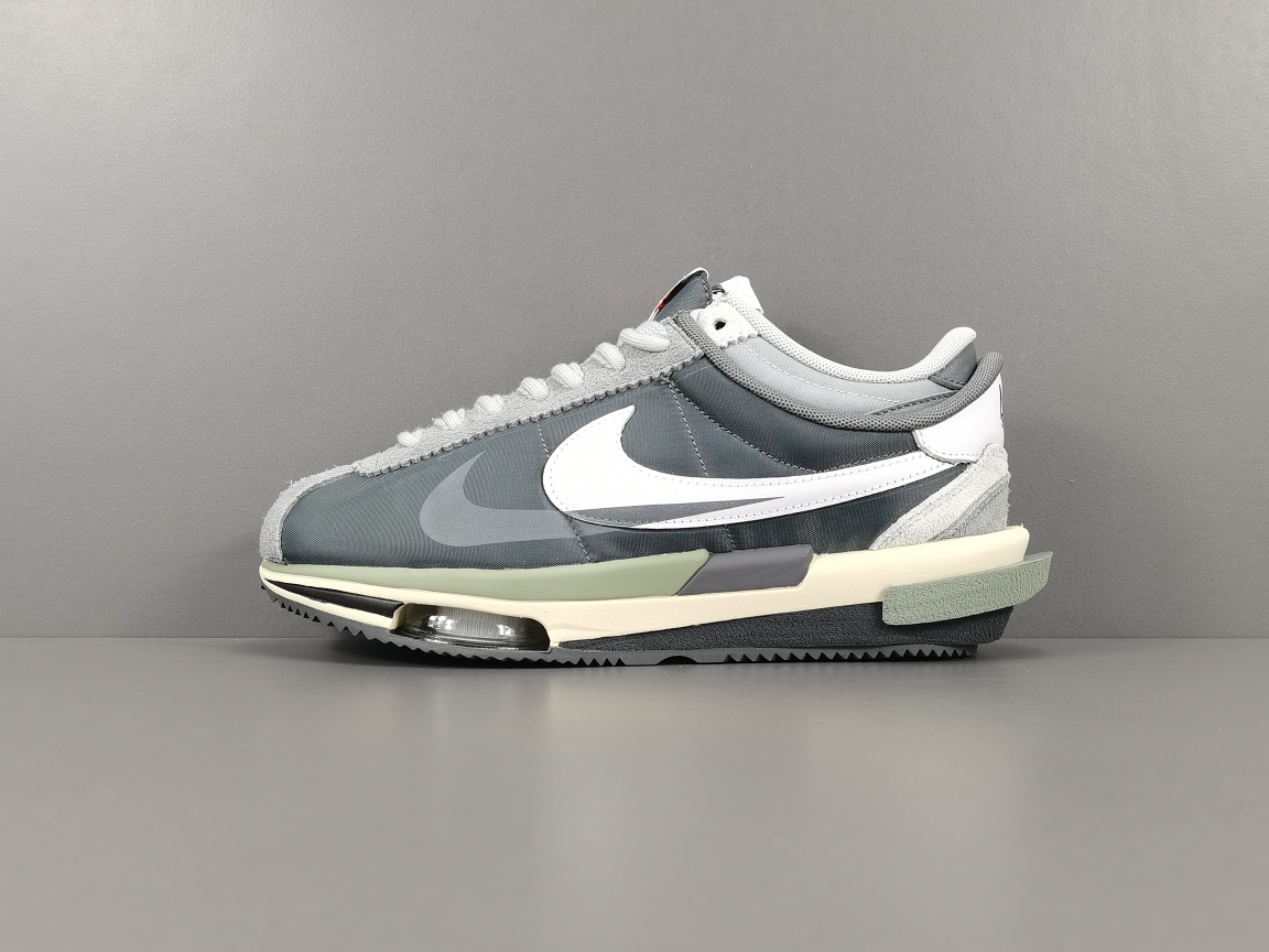 나이키 x 사카이 줌 코르테즈 SP 아이언 그레이 Nike x Sacai Zoom Cortez SP Iron Grey DQ0581-001