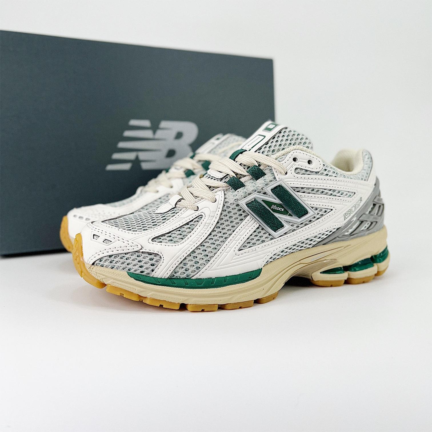 뉴발란스 1906R 실버 그린 New Balance 1906R Silver Green M1906RQ