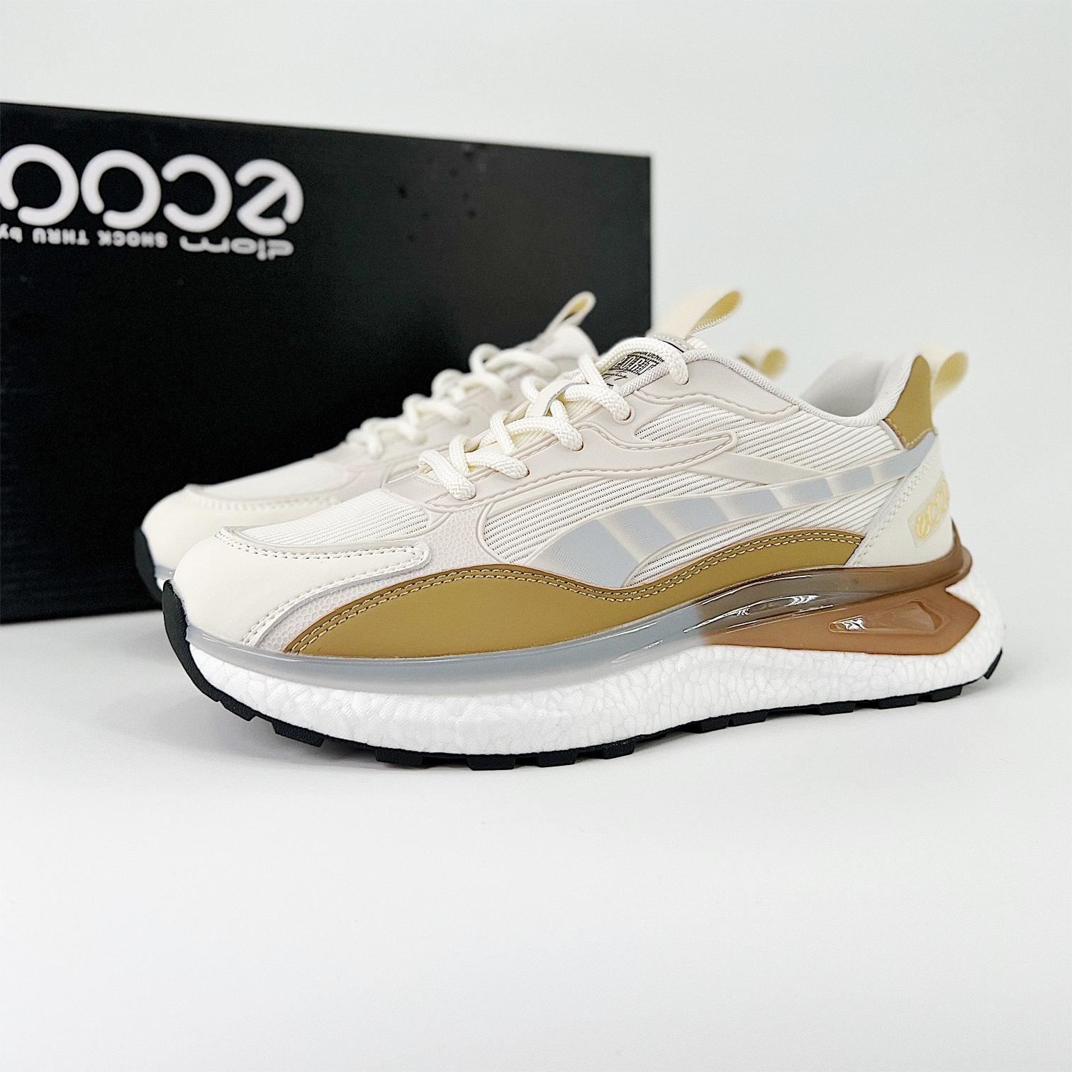 에코 스니커즈 Ecco sneakers