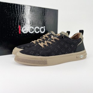 에코 스니커즈 Ecco sneakers