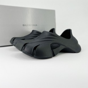 발렌시아가 러버 몰드 클로즈드 블랙 Balenciaga Rubber Mold Closed Black 692595 W3CEP 1120