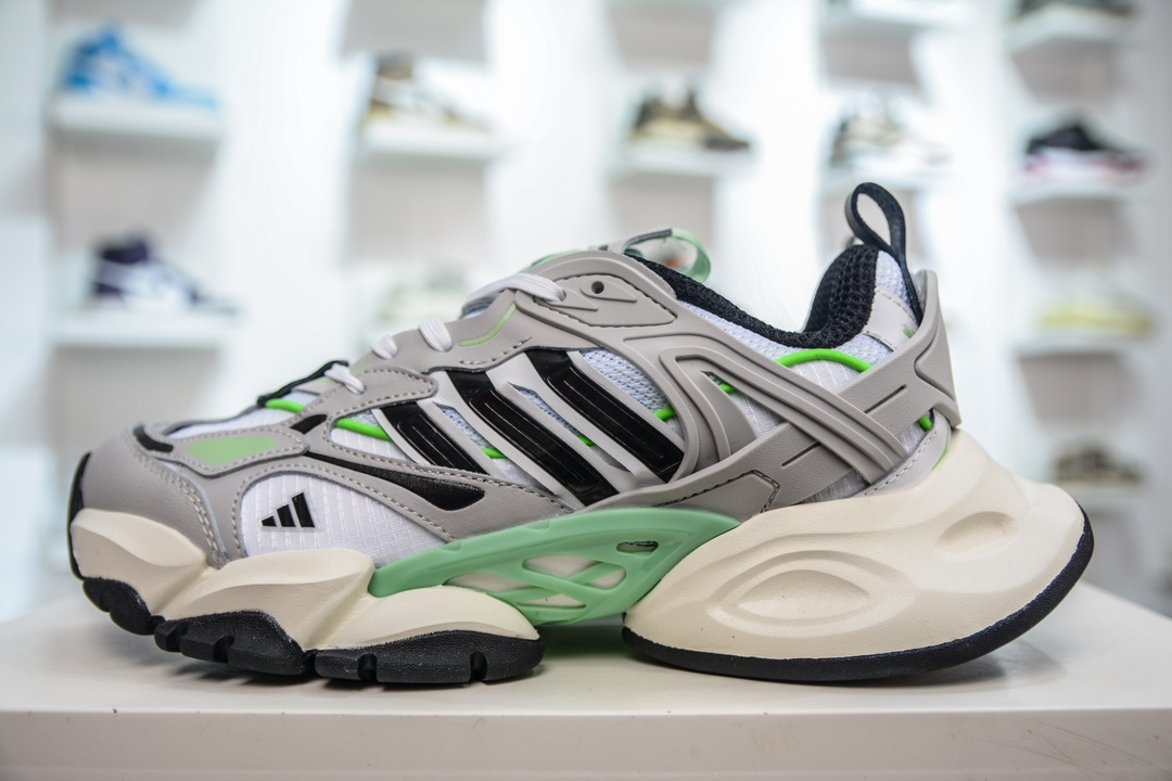 아디다스 Adidas Vento XLG Runner Deluxe IH7800