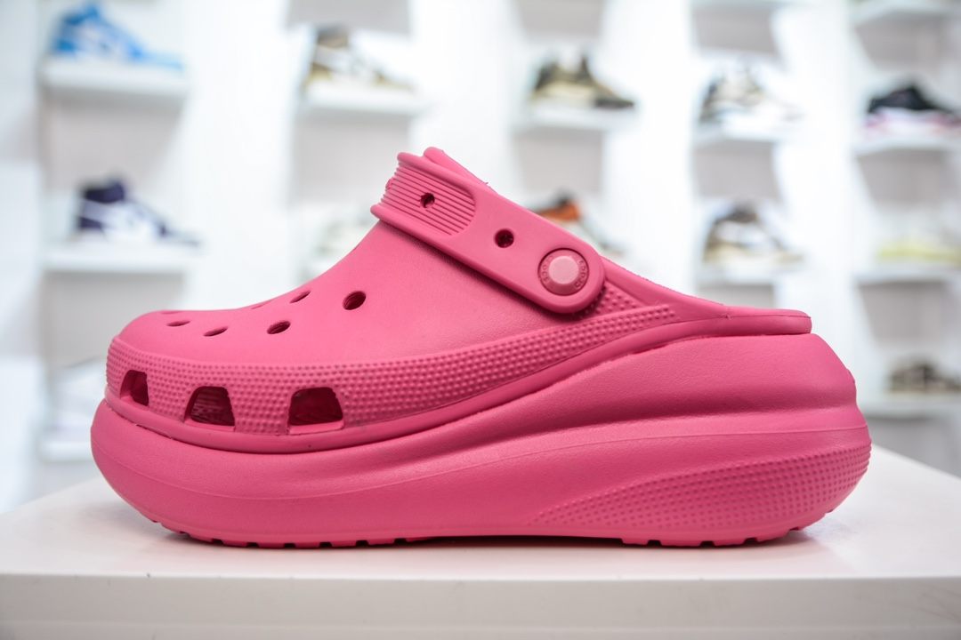 크록스 클래식 플랫폼 클로그 본 Crocs Classic Platform Clog Bone