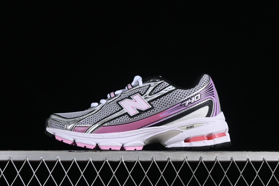 뉴발란스 New Balance 740 MR740SF